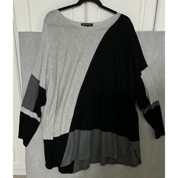 INC Concepts Sweater Womens 4X Black Gray Knit Colorblock Pullover Round Neck - Picture 2 of 6